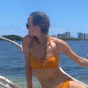 Meet your Posher, Casey